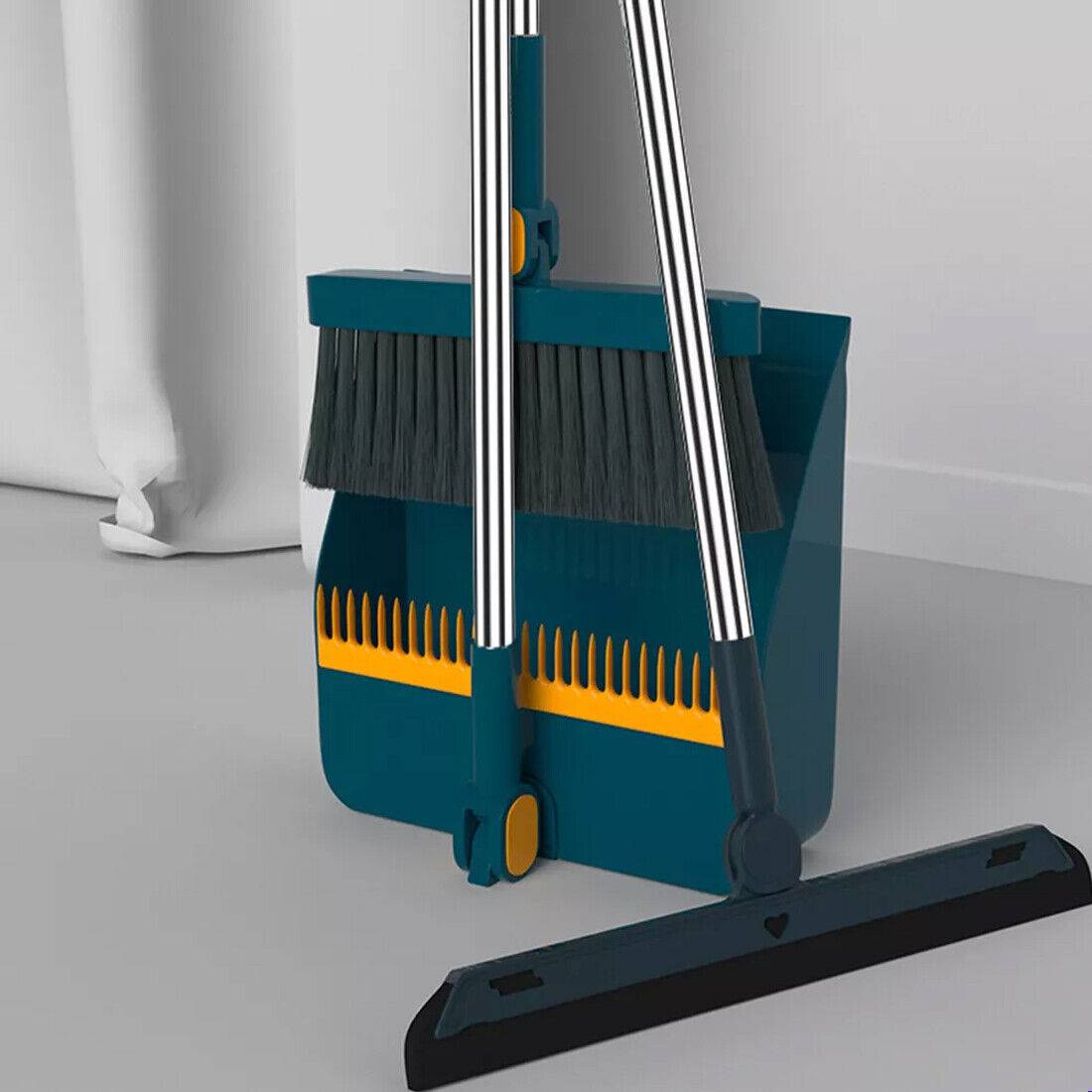 Dustpan and brush